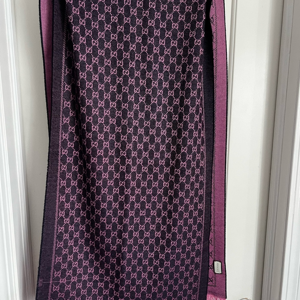 Gucci Wool Gg Patterned Scarf - image 8